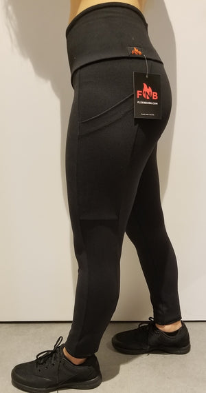
            
                Load image into Gallery viewer, Black Legging - w/pockets
            
        